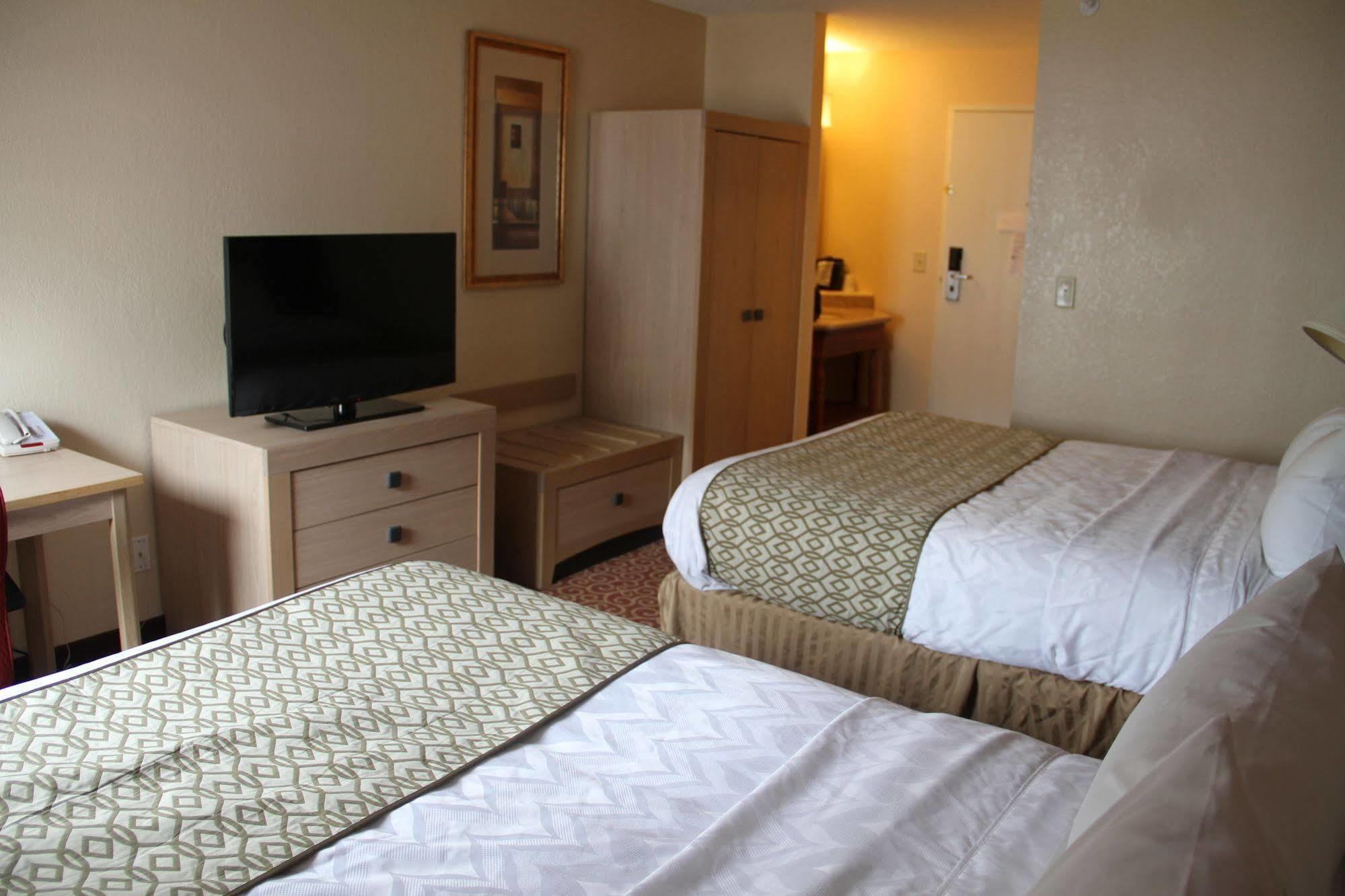 Baymont By Wyndham Stevens Point Hotel Luaran gambar